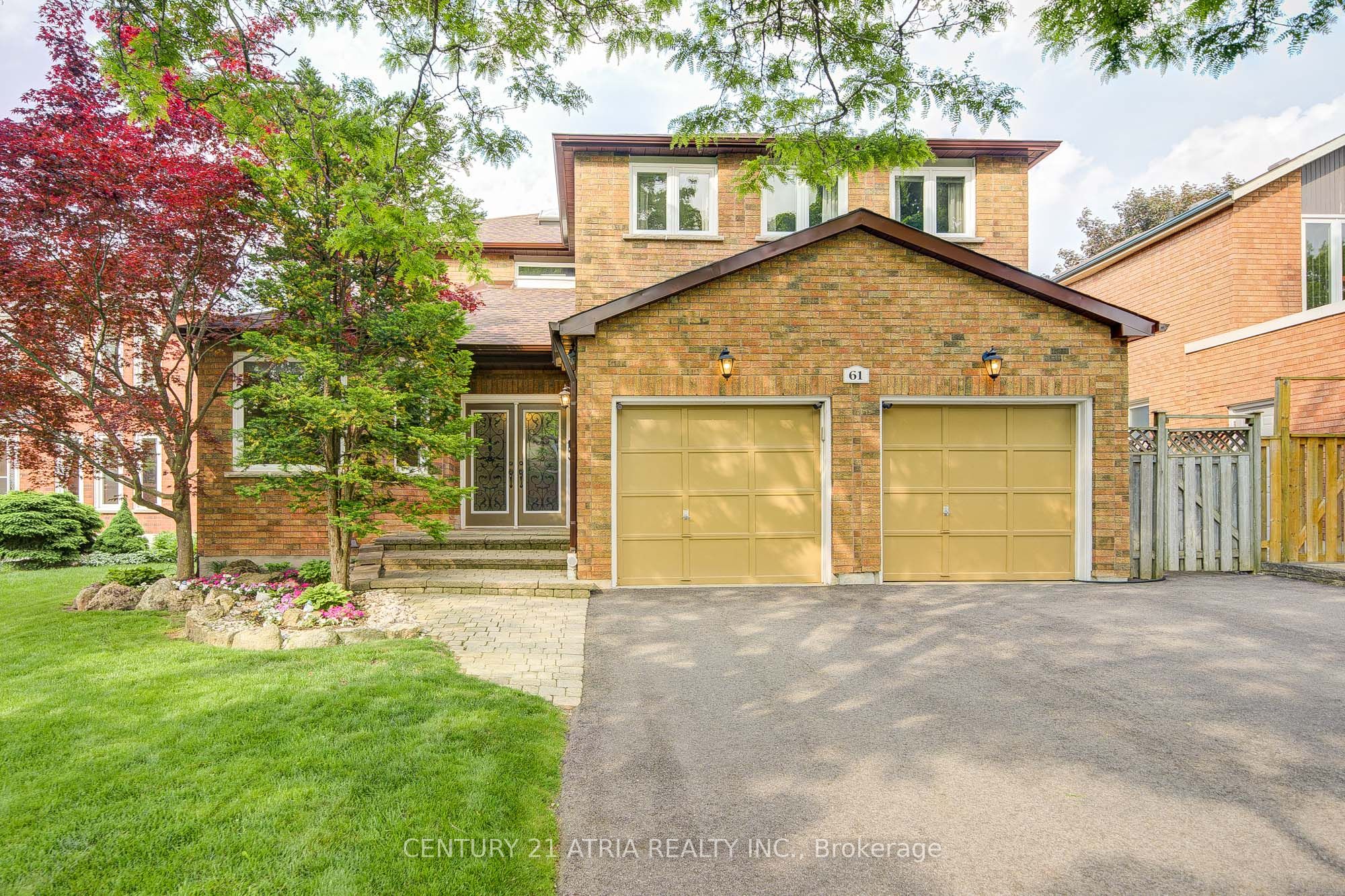 61 Brooklyn Crescent