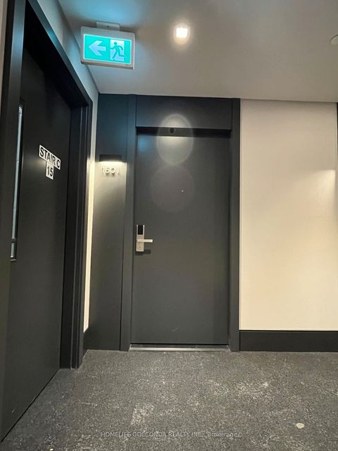 38 Gandhi Lane 1501 Markham ON L3T 0G9