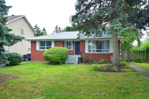 1238 Claredale Road Mississauga ON L5G 1T9