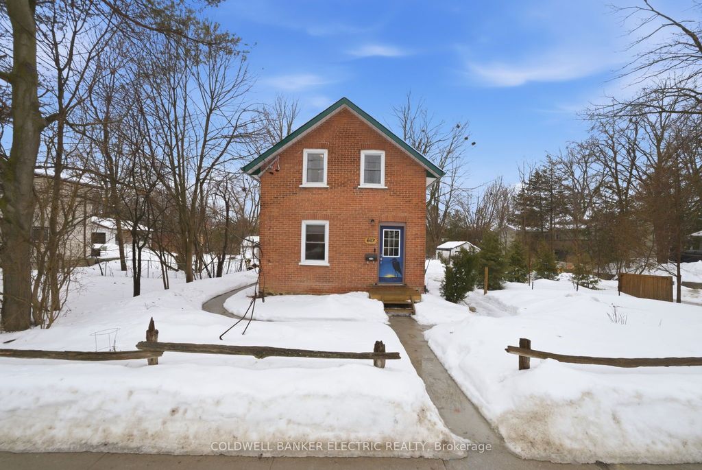 Photo of 607 Armour Road, Peterborough, ON K9H 1Z3 (MLS # X12858738)