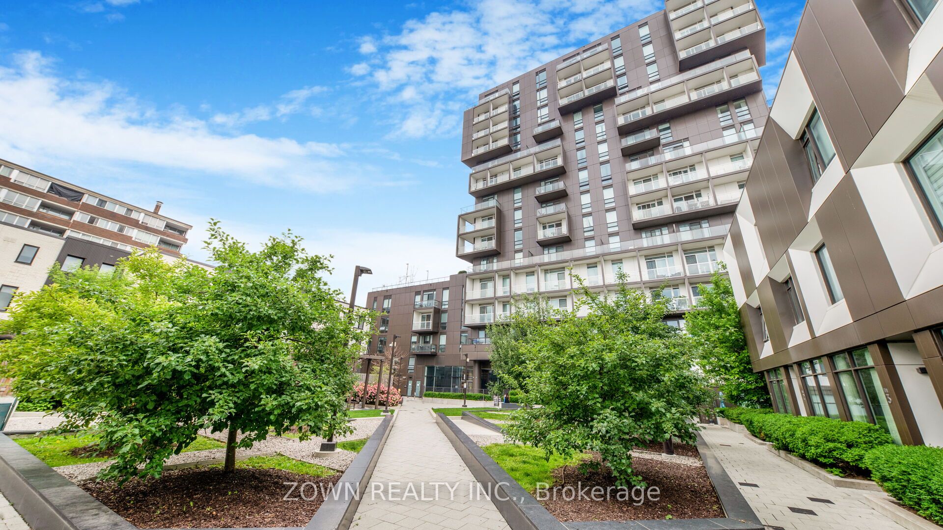 80 Vanauley Street 1006