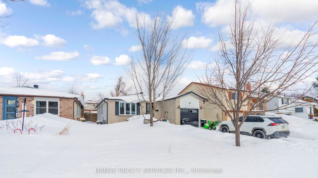 Photo of 46 HICKLING Trail, Barrie, ON L4M 5S4 (MLS # S12745638)