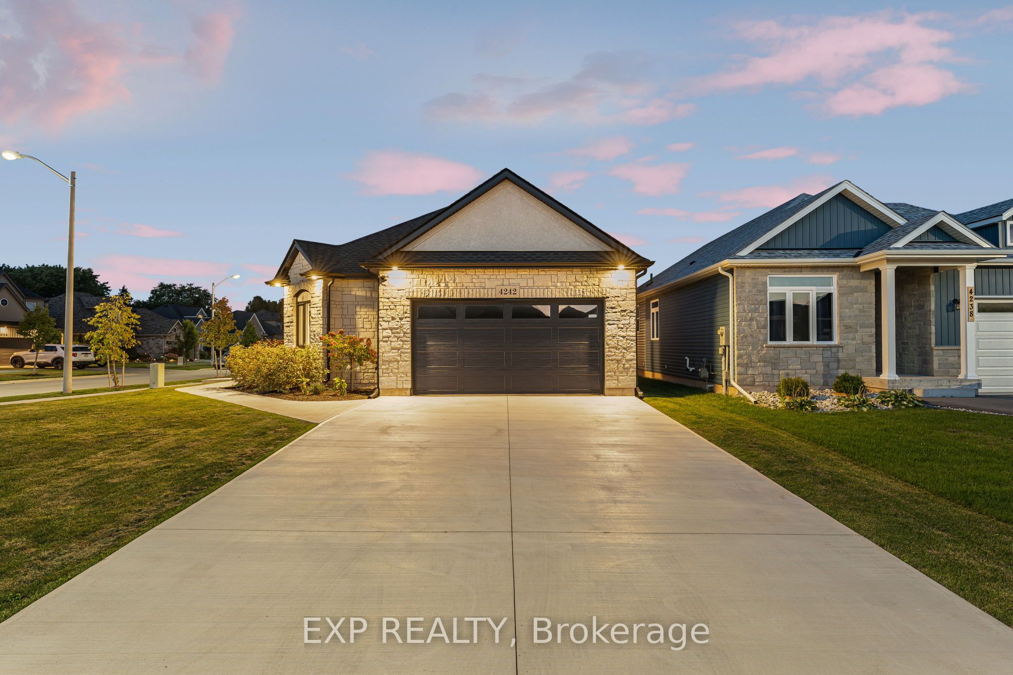 4242 Village Creek Drive