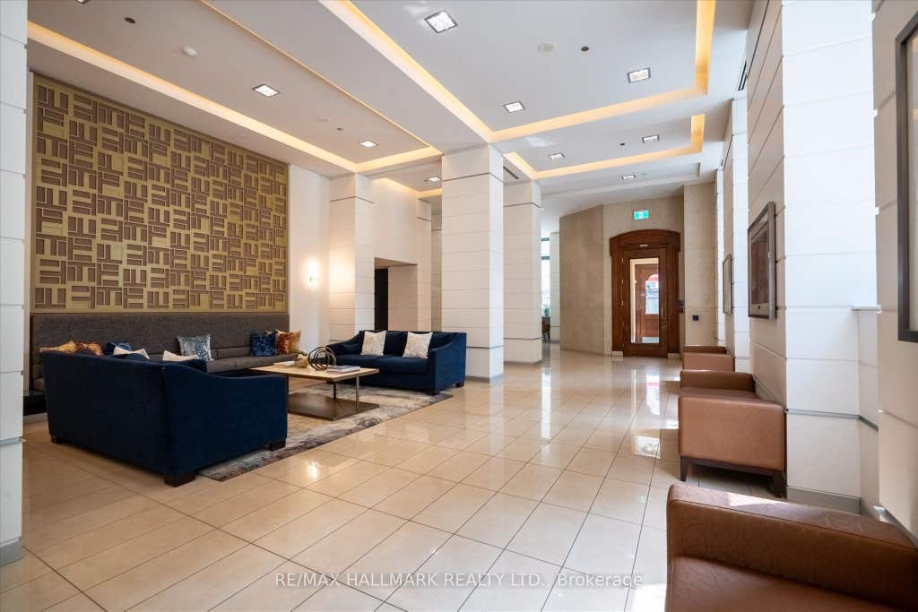 Photo of 230 King Street E #706, Toronto, ON M5A 1K5 (MLS # C13663756)