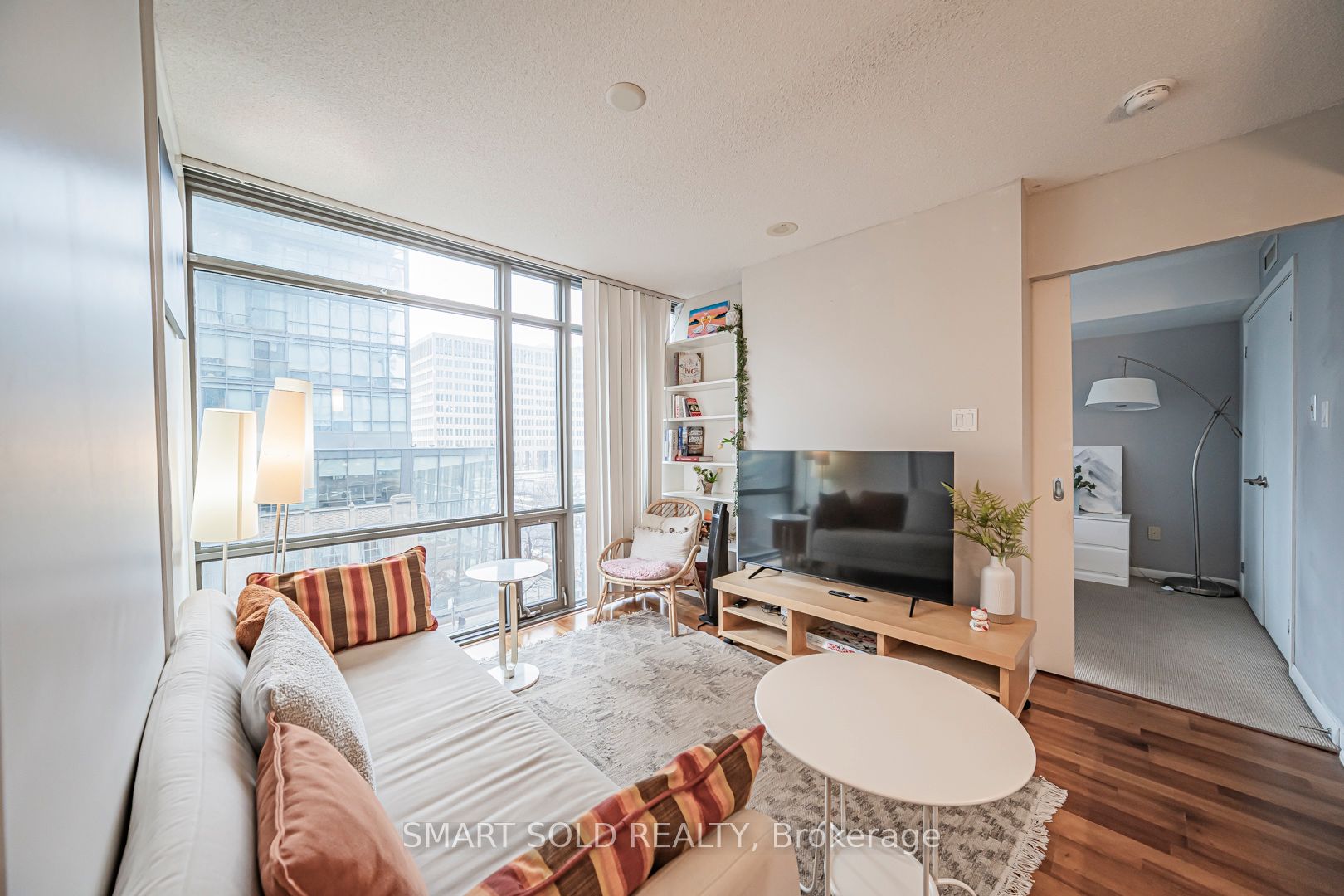 37 Grosvenor Street 302