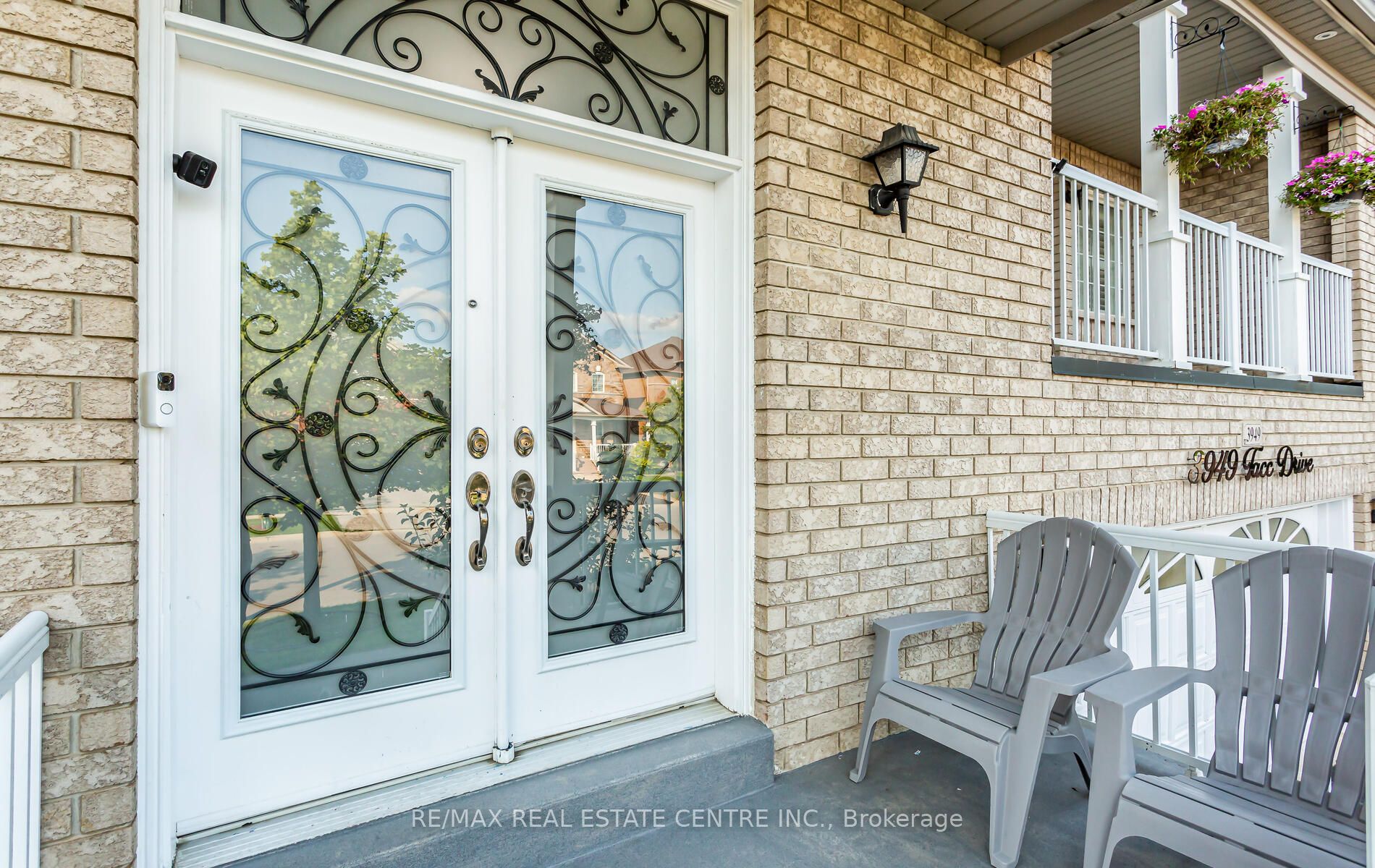 3949 Tacc Drive Main House