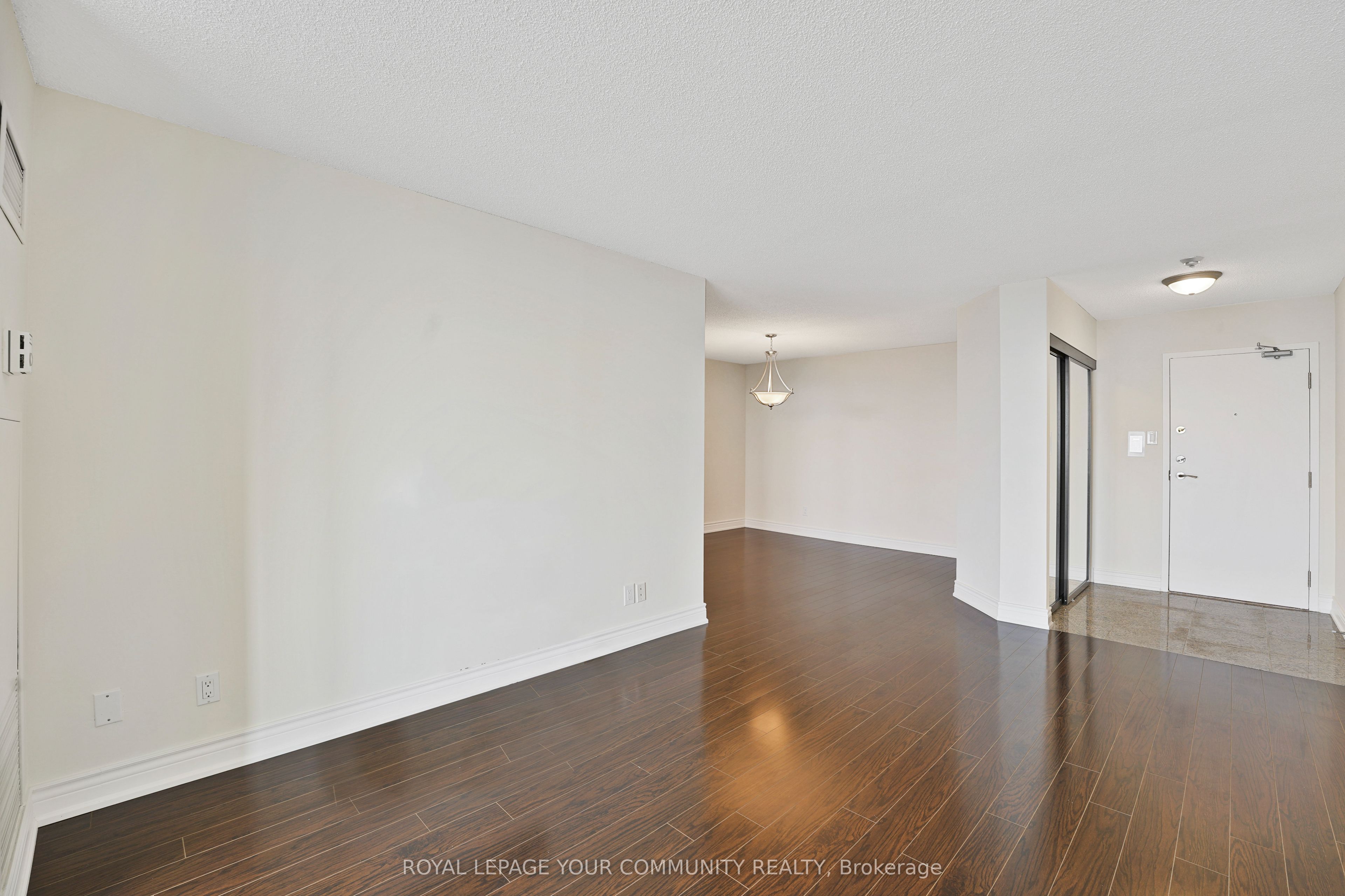 120 Promenade Circle 1508