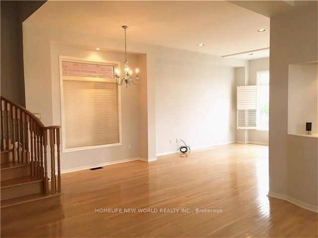 1 Copperstone Crescent