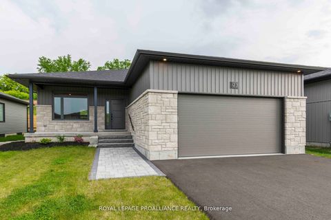 Photo of 23 Schmidt Way, Quinte West, ON K8V 0L5 (MLS # X12469998)