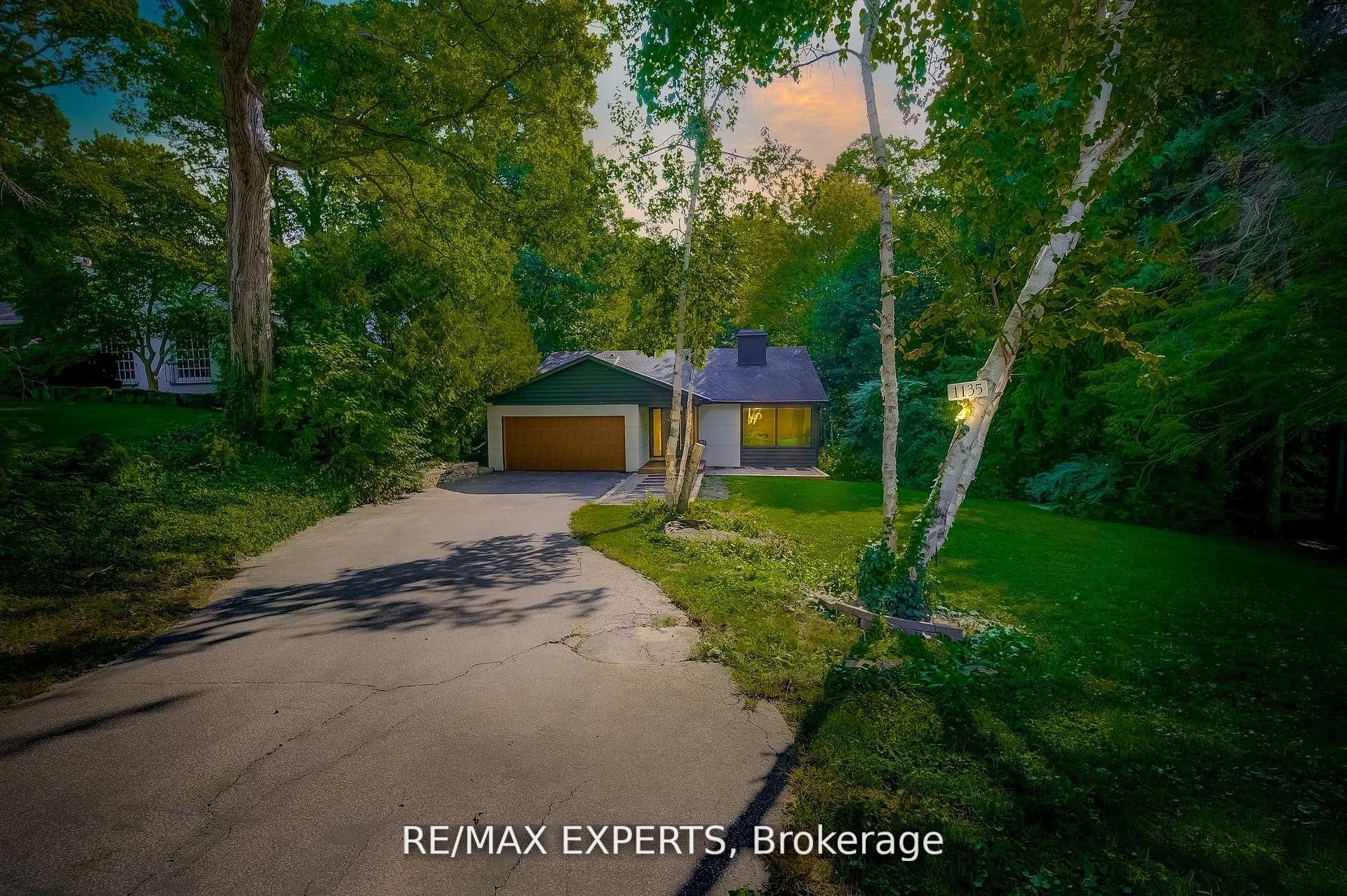 1135 Greenoaks Drive