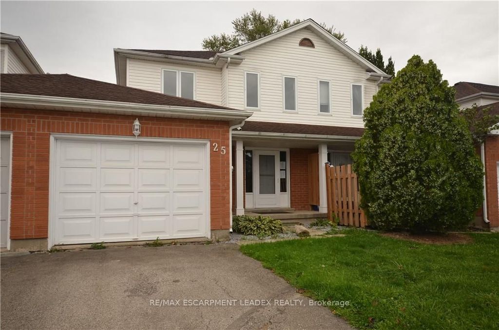 Photo of 25 Devine Crescent, Thorold, ON L2V 5A4 (MLS # X12469021)