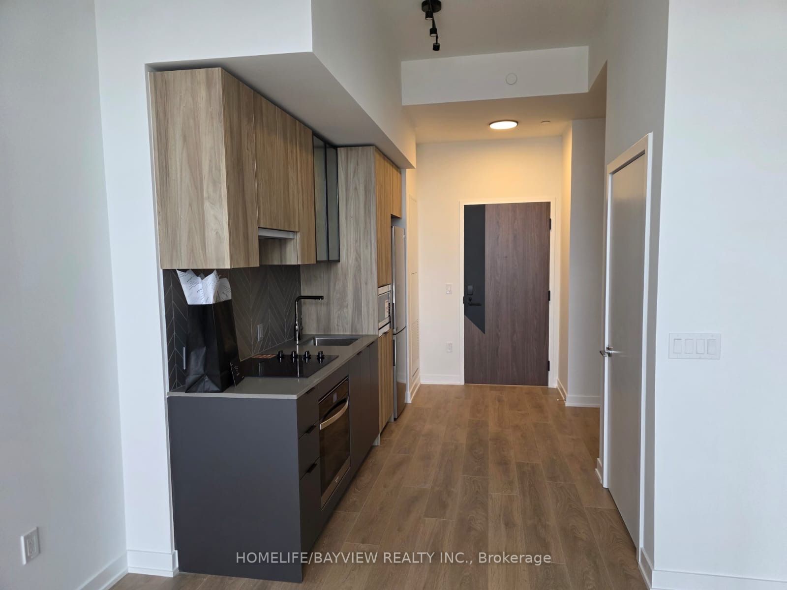 1037 The Queensway Quay 804