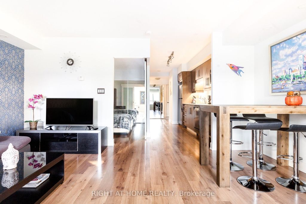 Photo of 20 Blue Jays Way #319, Toronto, ON M5V 3W6 (MLS # C12570070)