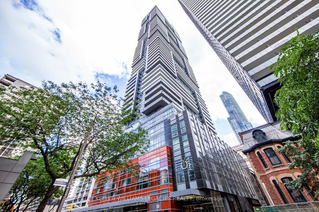 Photo of 7 Grenville Street #3705, Toronto, ON M4Y 0E9 (MLS # C12442364)
