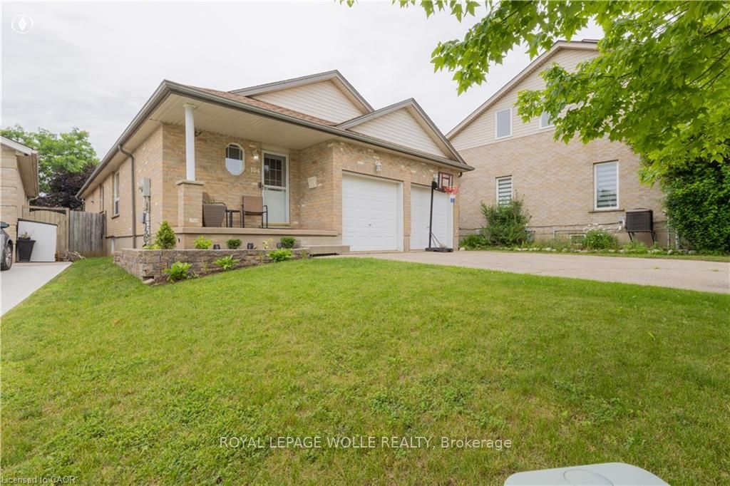 Photo of 104 Kent Street, Cambridge, ON N1S 4H2 (MLS # X13530450)