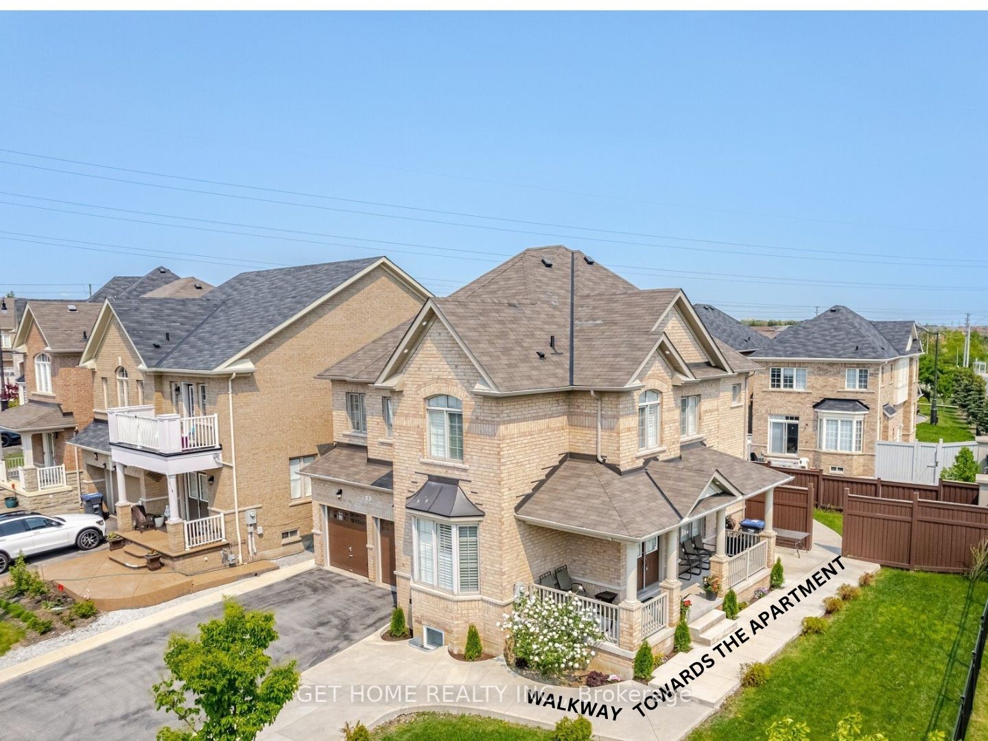 8 Nightland Court