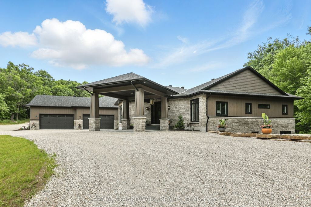 Photo of 1155 Ebbs Bay Road, Drummond/North Elmsley, ON K7C 0C5 (MLS # X13154202)
