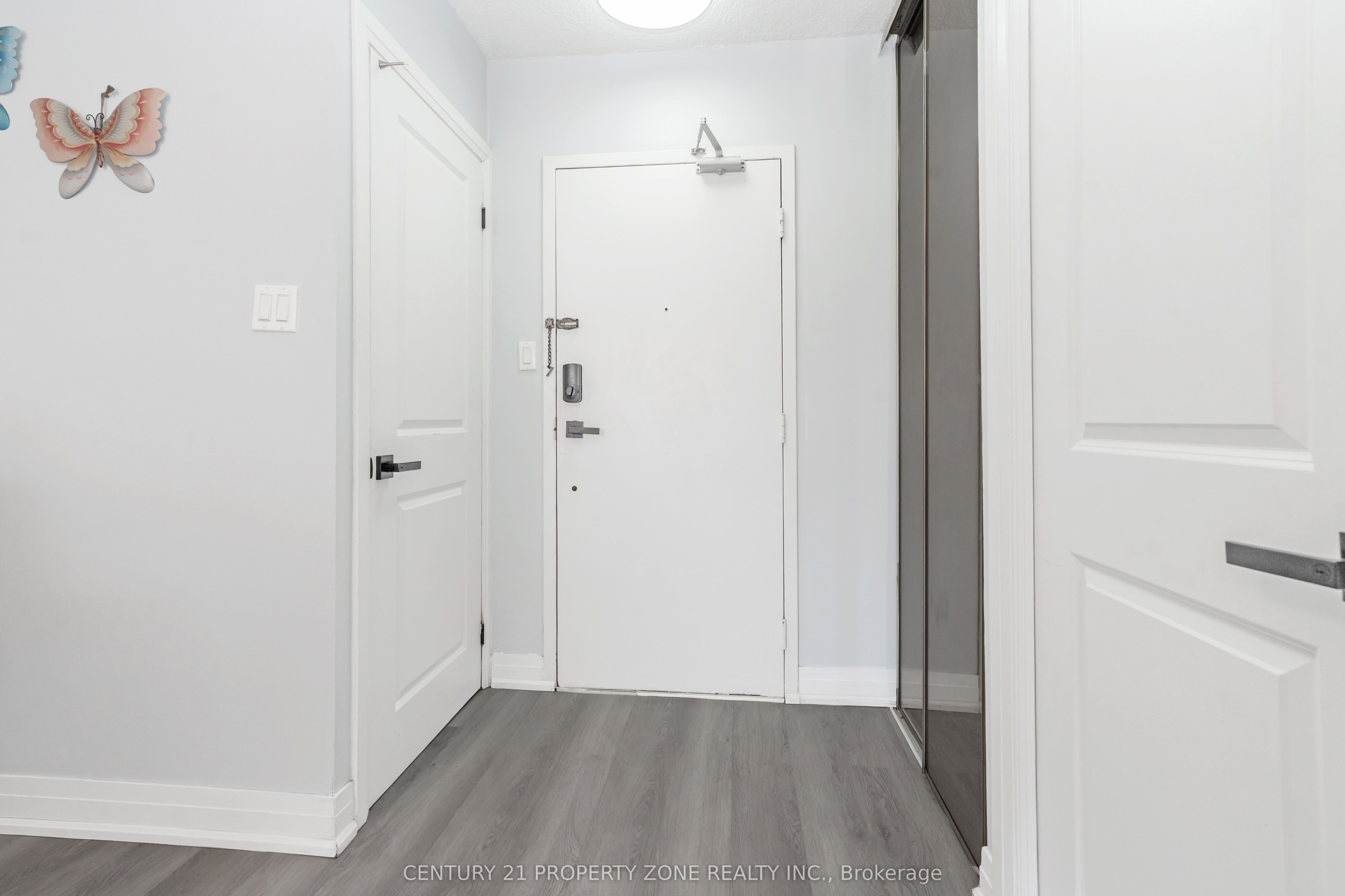 45 Silver Springs Boulevard 209