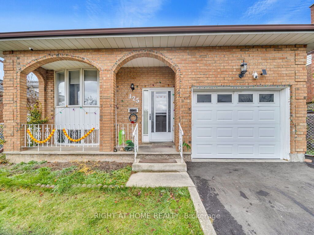 125 Stonyburn Crescent