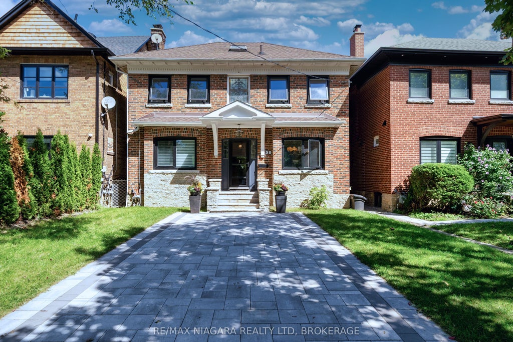 Photo of 38 Yonge Boulevard, Toronto, ON M5M 3G5 (MLS # C13750476)
