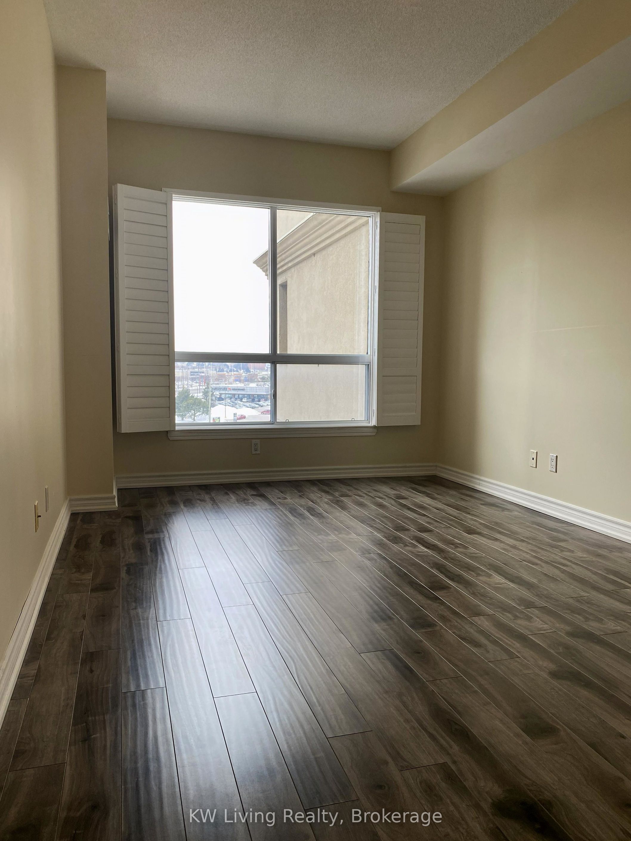 2 Maison Parc Court 617