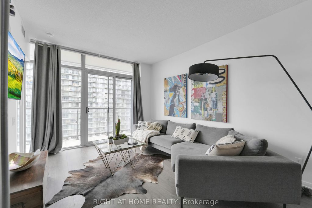 Photo of 105 THE QUEENSWAY N/A #1414, Toronto, ON M6S 5B5 (MLS # W12597800)