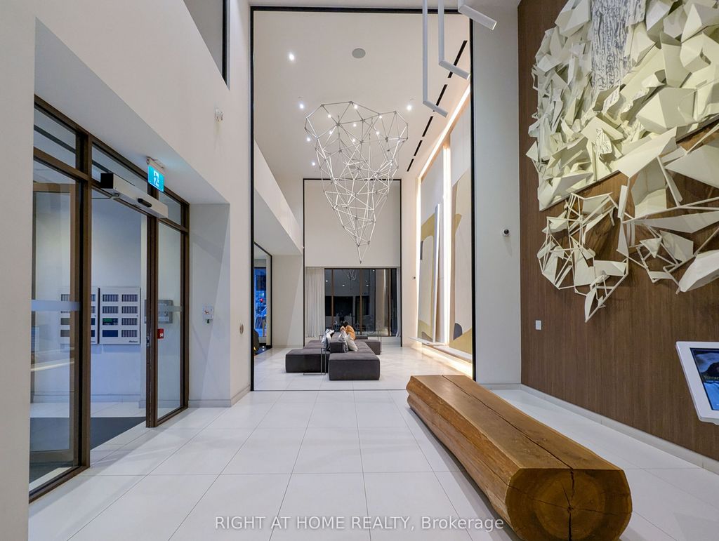 Photo of 15 Lower Jarvis Street #609, Toronto, ON M5E 0C4 (MLS # C13141812)