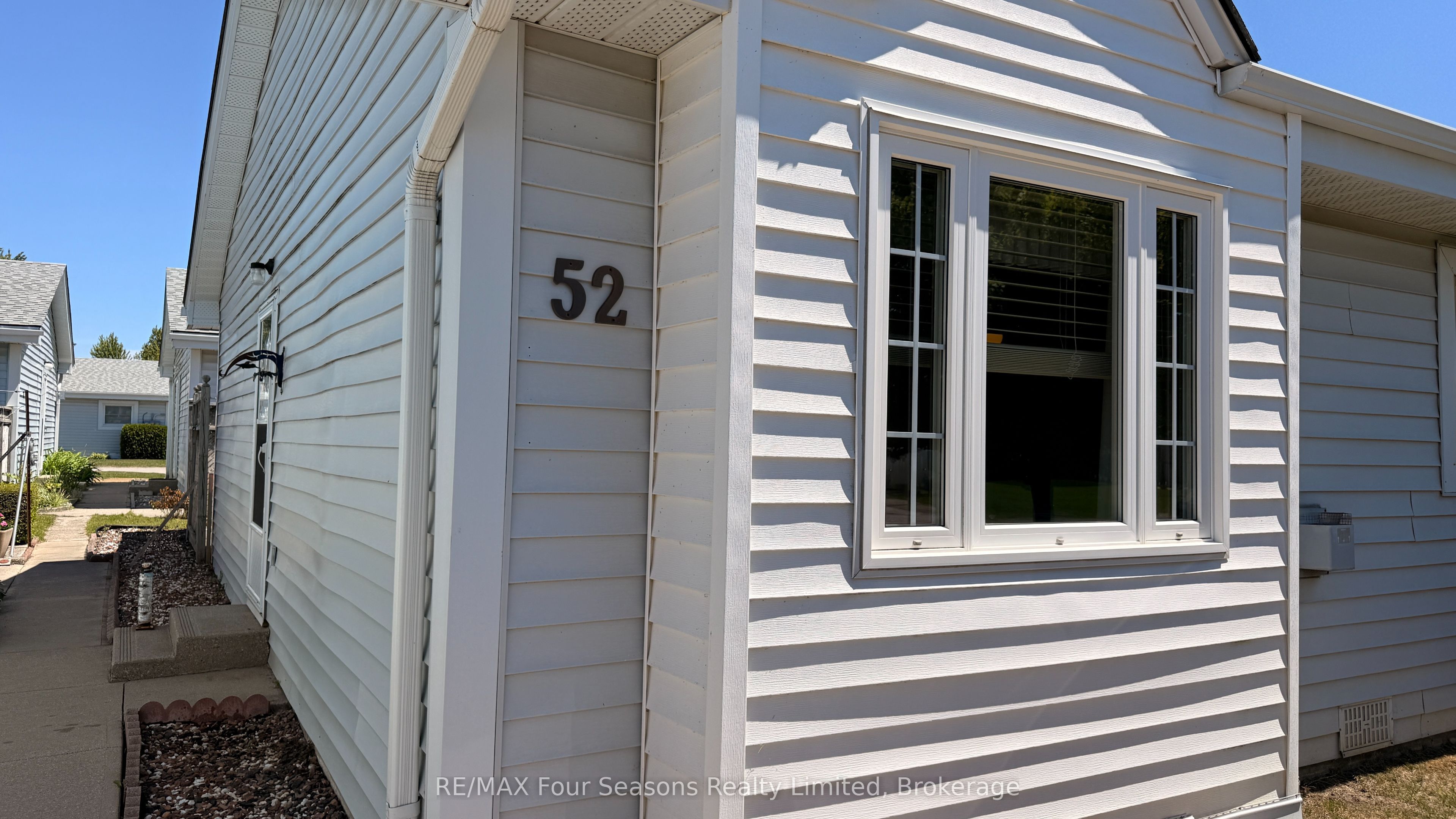 Photo 1 of 17 — 303 Waterloo Street 52, Saugeen Shores, ON N0H 2C1