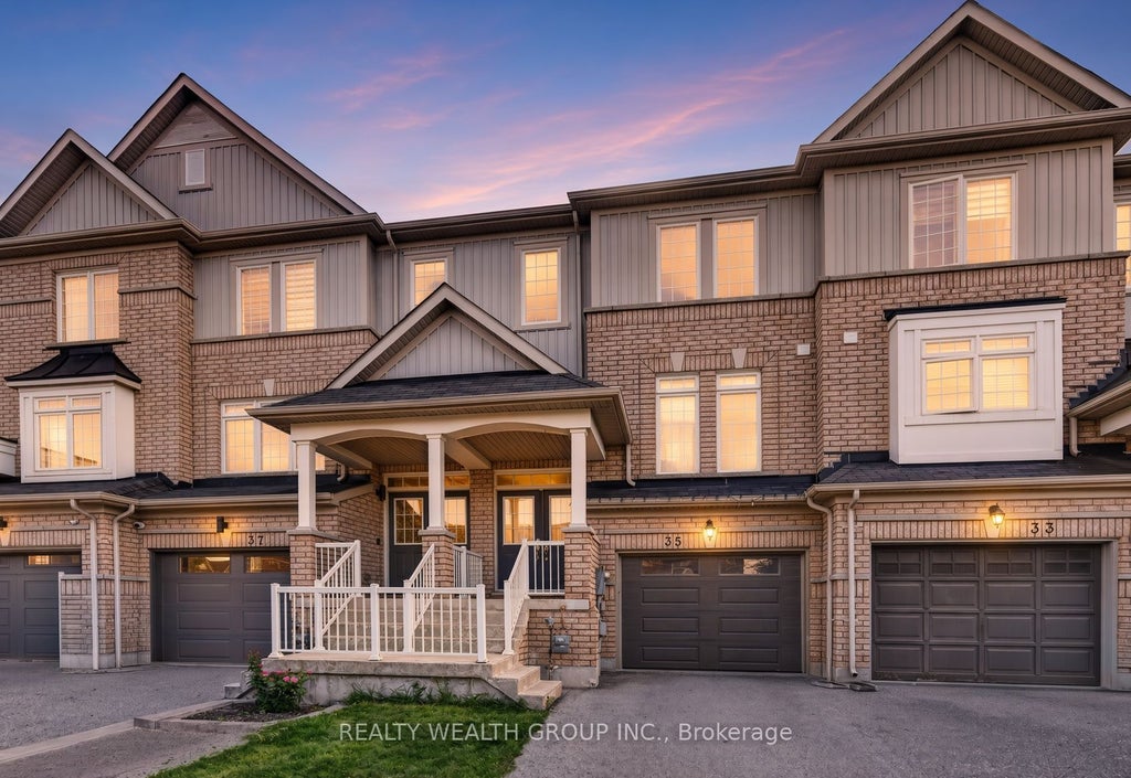 Photo of 35 Matthewson Avenue, Bradford West Gwillimbury, ON L3Z 0P3 (MLS # N13763064)