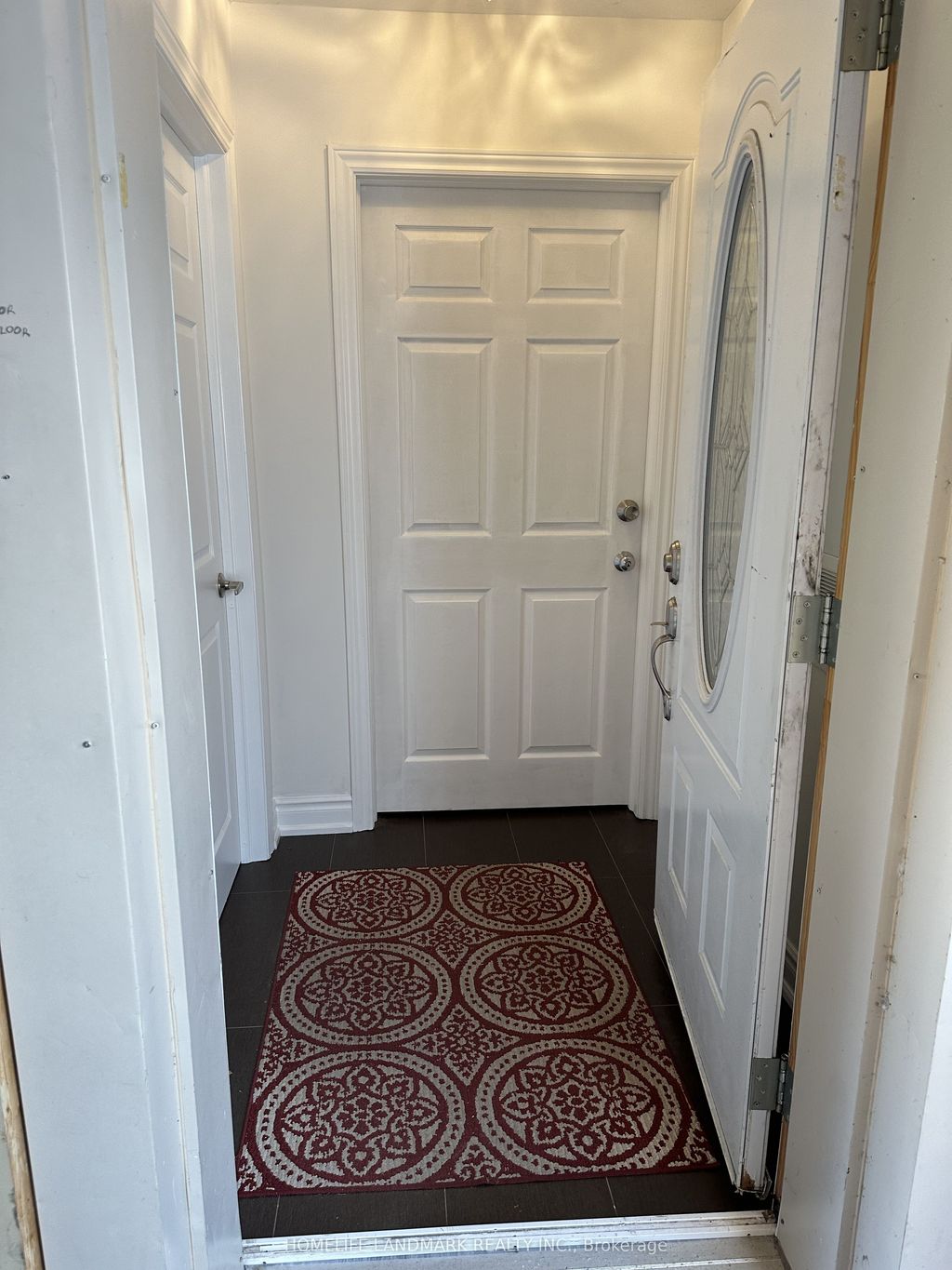 Photo of 85 Aurora Heights Drive, Aurora, ON L4G 2X1 (MLS # N12492976)