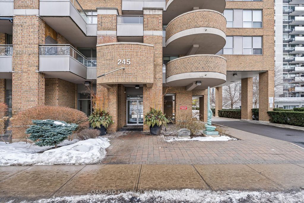 Photo of 245 Davisville Avenue #613, Toronto, ON M4S 3H4 (MLS # C12844086)