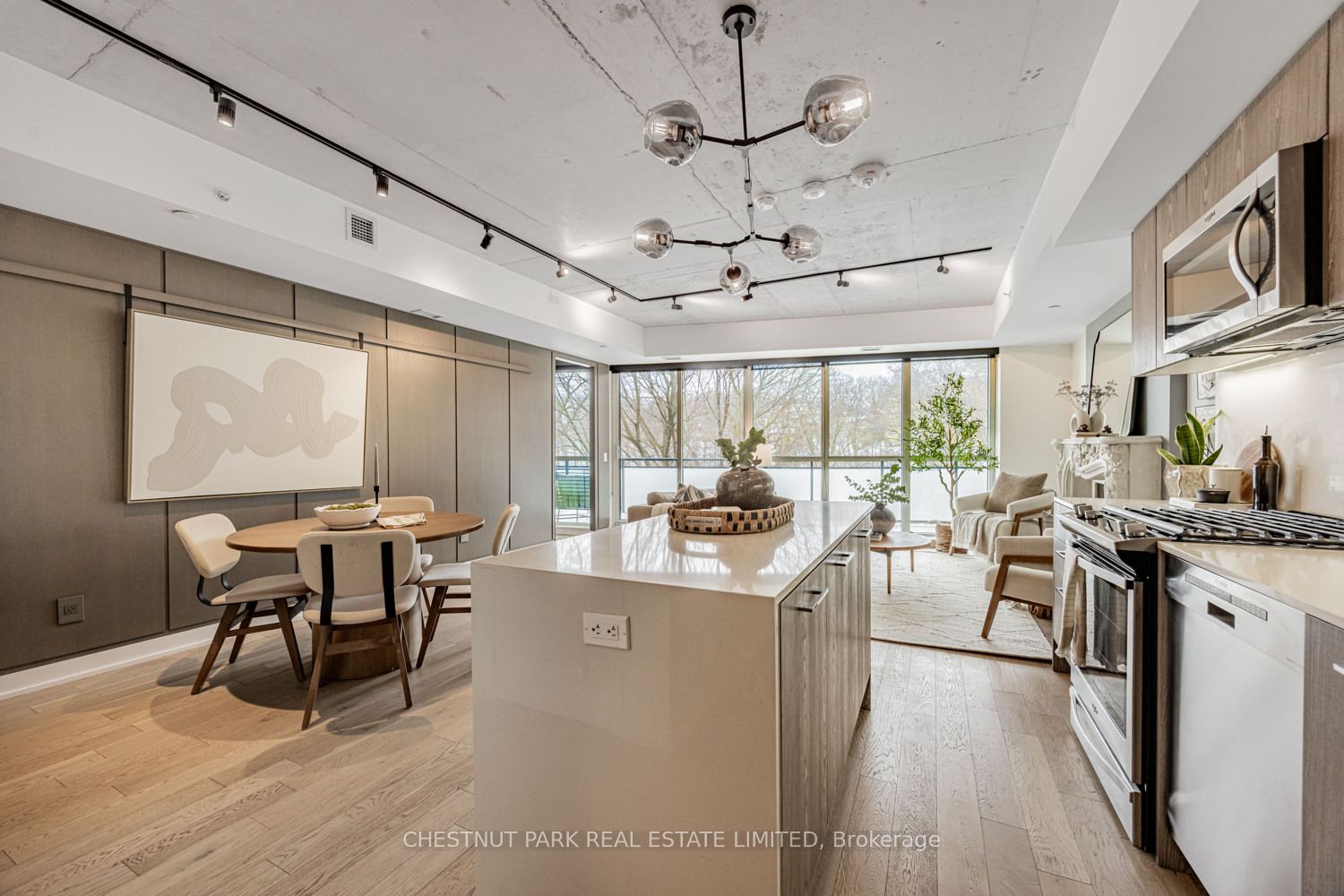 630 Kingston Road 201