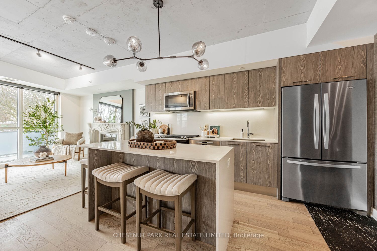 630 Kingston Road 201