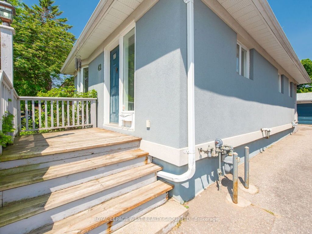 Photo of 42 Tilden Crescent N, Toronto, ON M9P 1V7 (MLS # W12449140)
