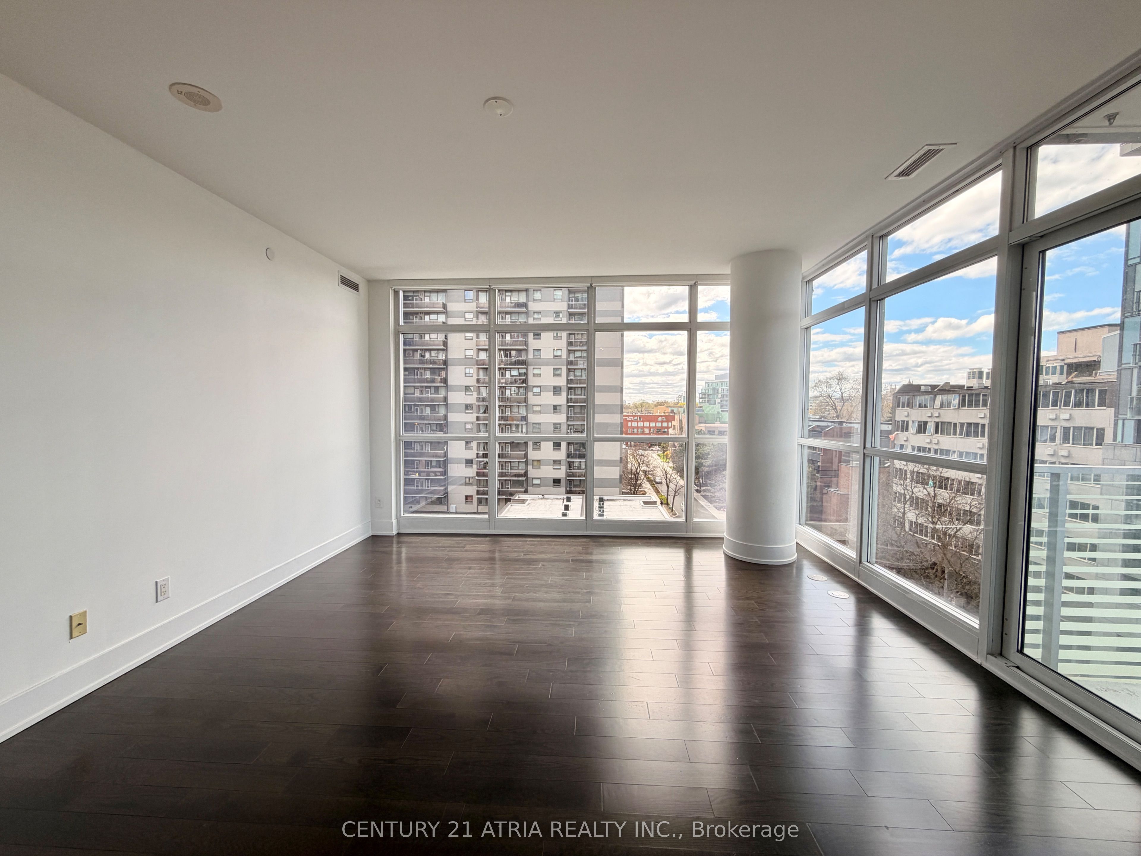 170 Avenue Road 506