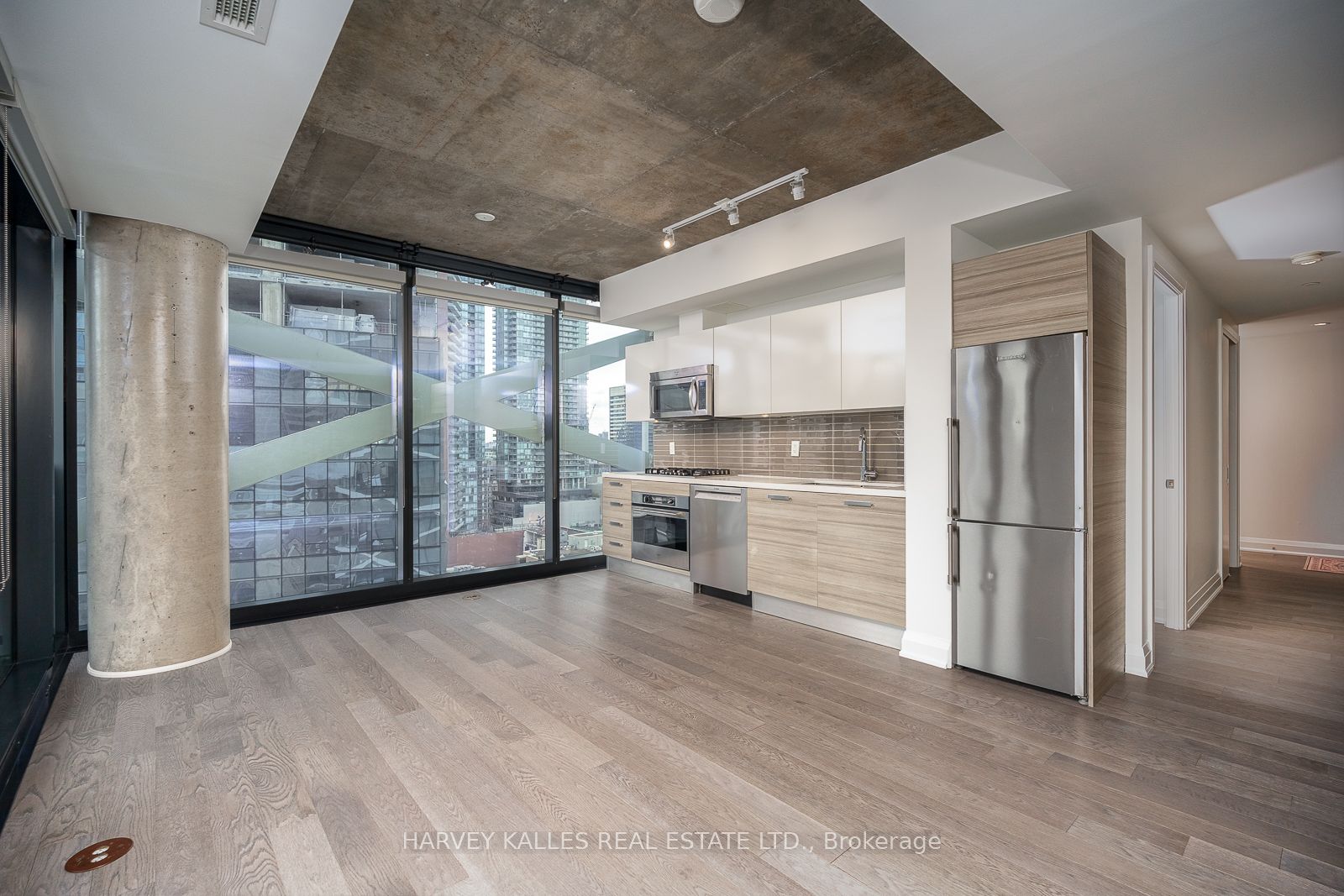 224 King Street W 1507