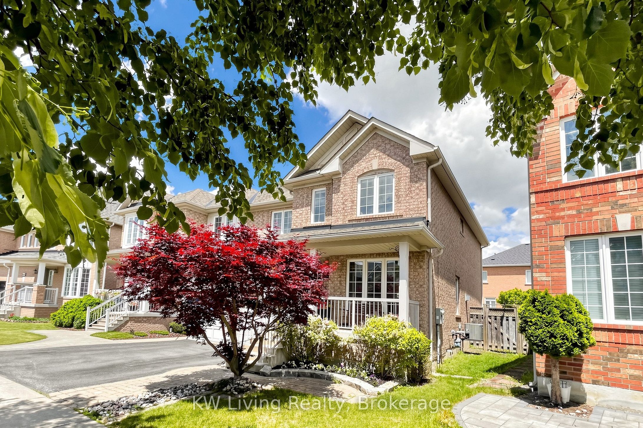 72 Stotts Crescent