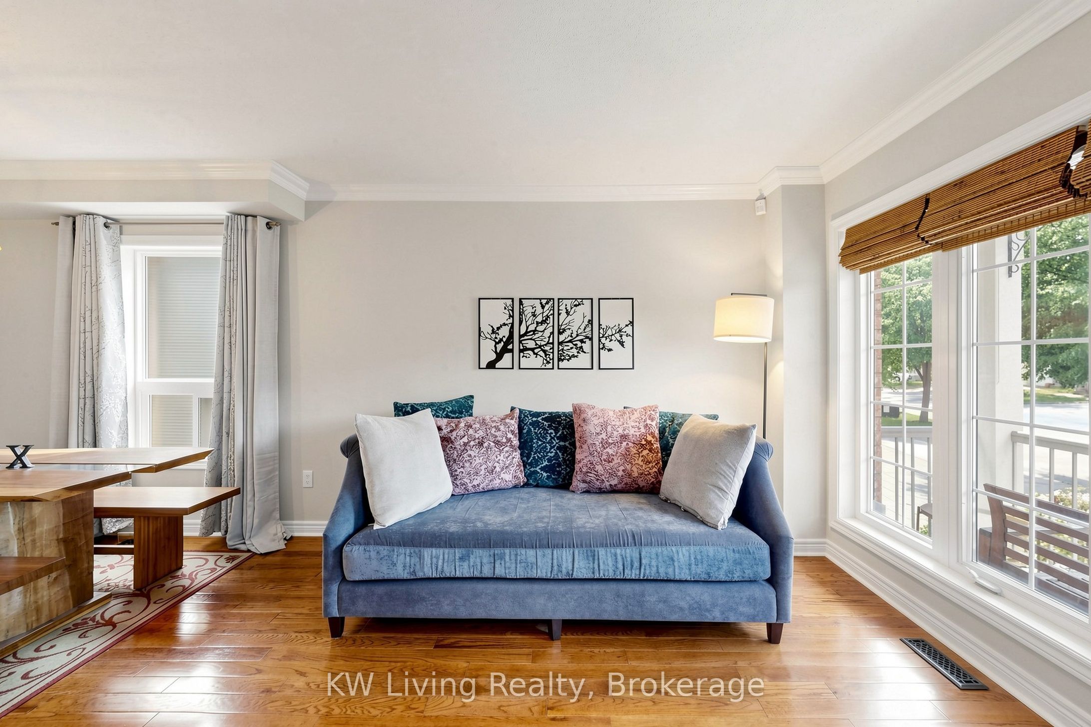 72 Stotts Crescent
