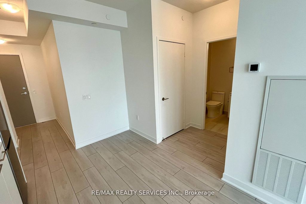 Photo of 260 Malta Avenue #1901, Brampton, ON L6Y 6L7 (MLS # W12744326)