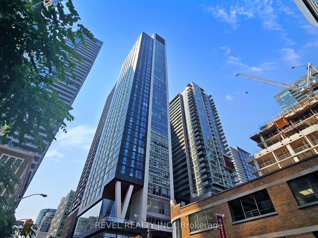 Photo of 357 King Street W #705, Toronto, ON M5V 0S7 (MLS # C12328851)
