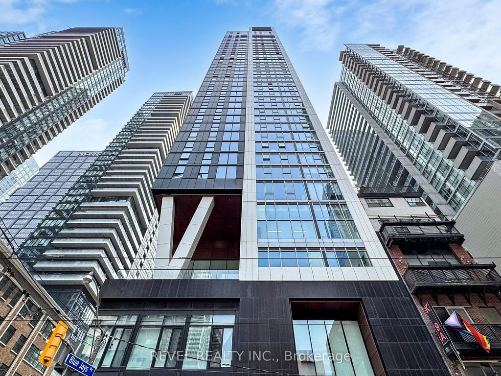 Photo of 357 King Street W #705, Toronto, ON M5V 0S7 (MLS # C12328851)