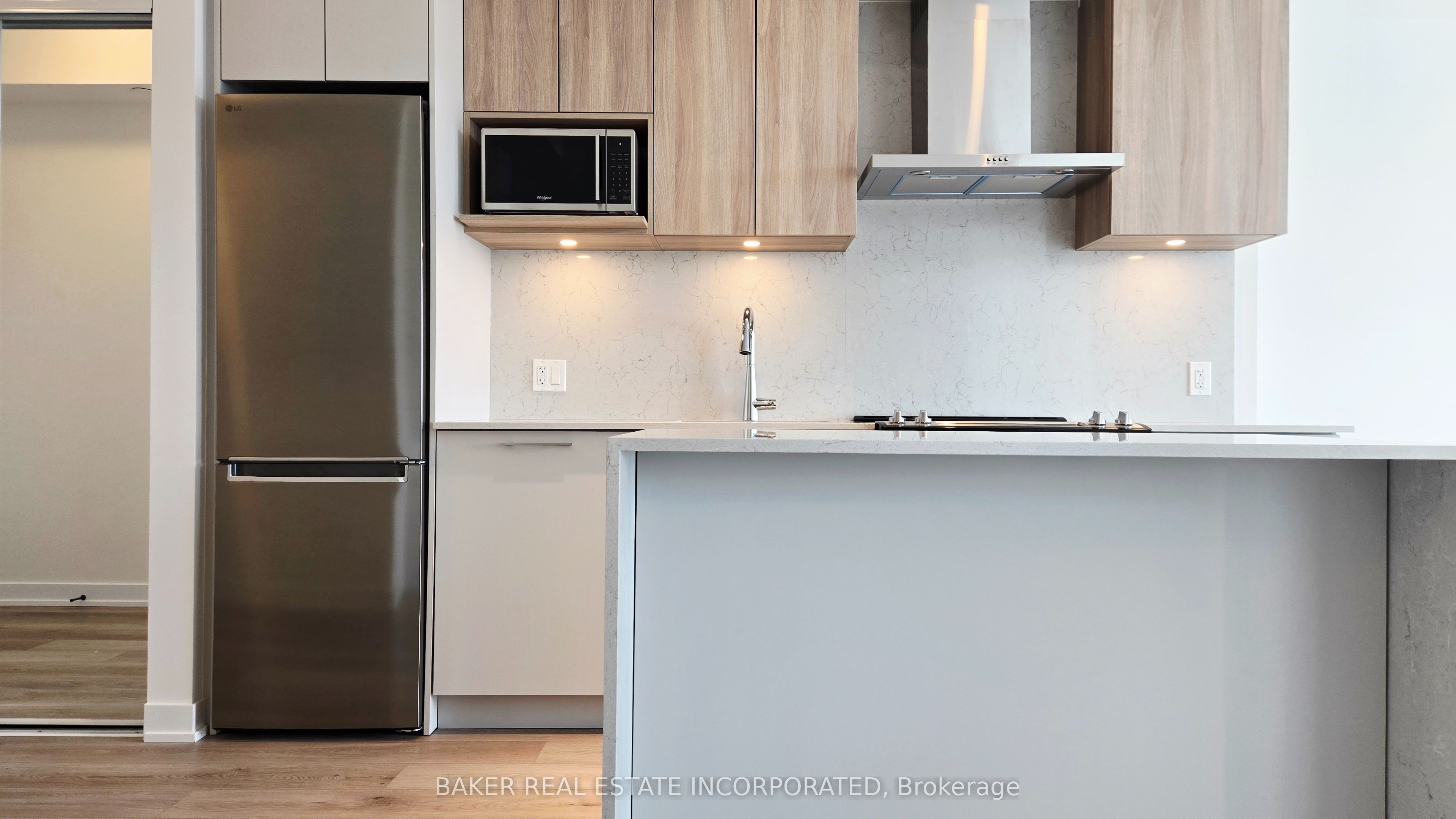 500 Plains Road E LPH 4