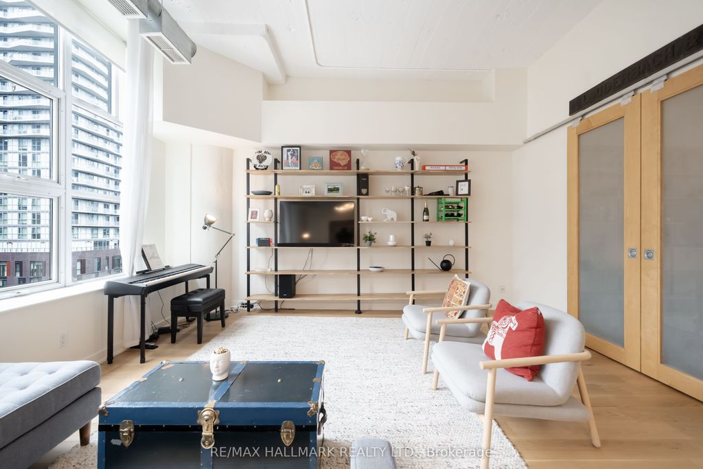 Photo of 155 Dalhousie Street #552, Toronto, ON M5B 2P7 (MLS # C12406371)