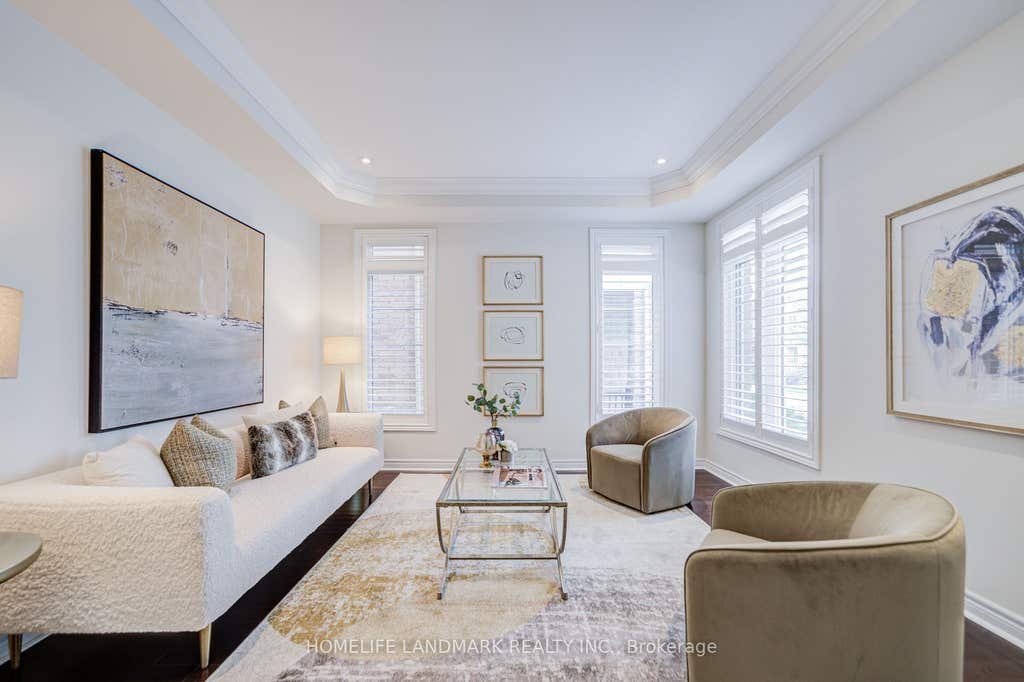 Photo of 95 Hoey Crescent, Oakville, ON L6M 0X1 (MLS # W13648378)