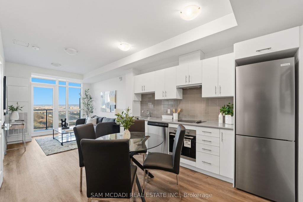 Photo of 461 Green Road #1012, Hamilton, ON L8E 5B4 (MLS # X13054262)