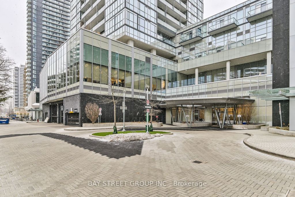 Photo of 5180 Yonge Street #Lph04, Toronto, ON M2N 5P6 (MLS # C12698142)