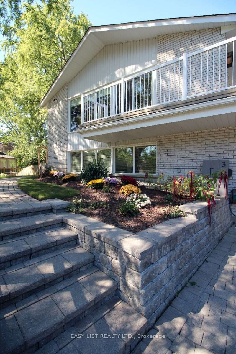 3 Baker Place