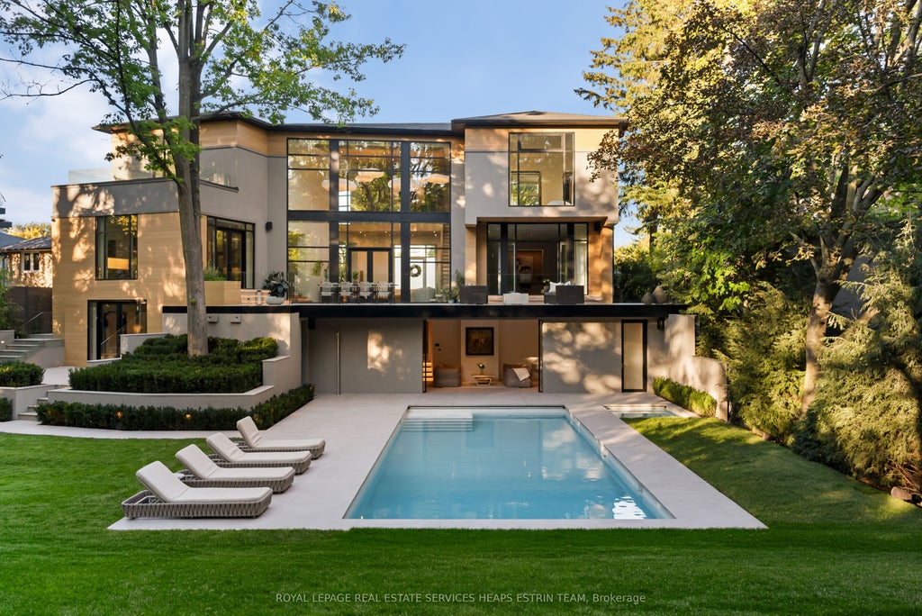 Photo of 7 Colchester Court, Toronto, ON M9A 4S5 (MLS # W14093226)