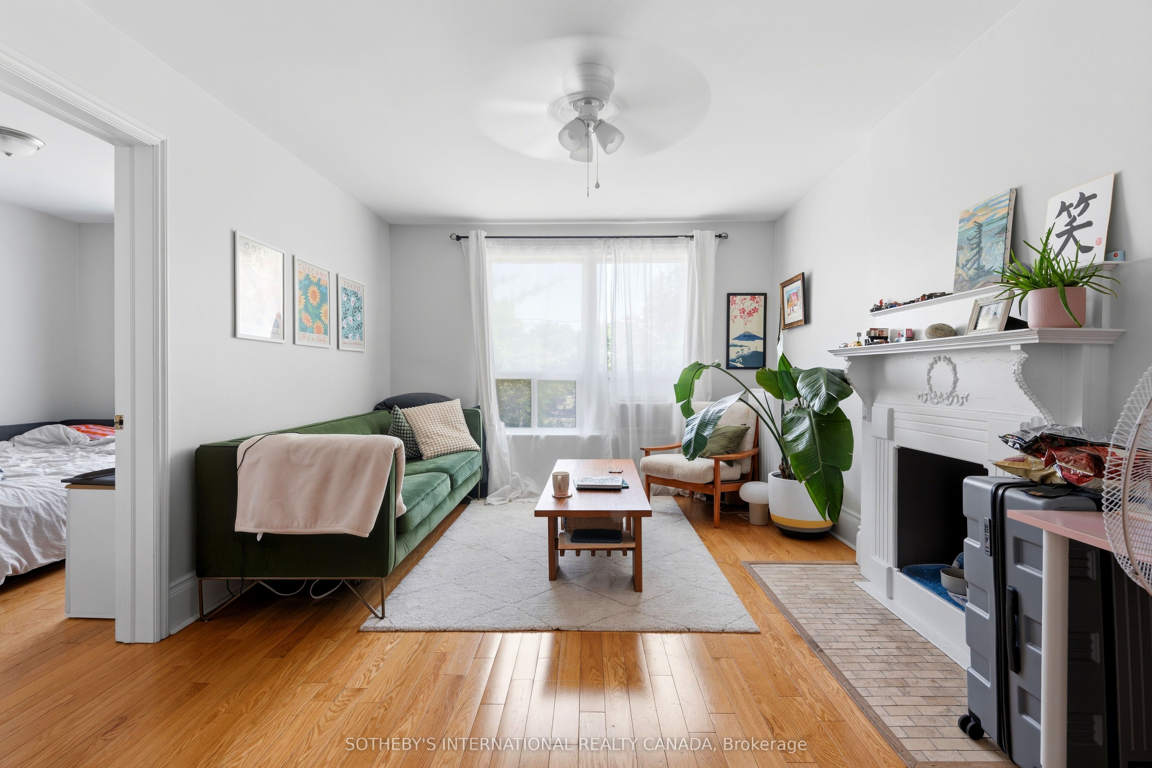 376 Sunnyside Avenue