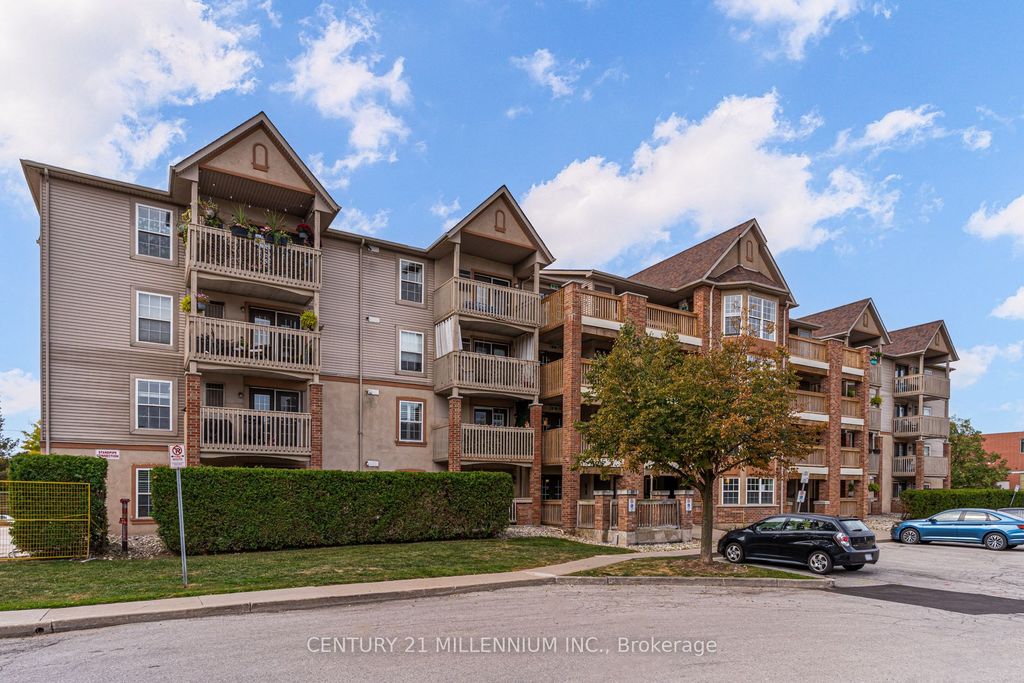 Photo of 4003 Kilmer Drive #110, Burlington, ON L7M 4M1 (MLS # W12858890)